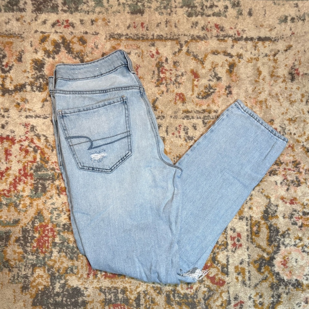AE Hi-Rise Tomgirl Light Blue Women's Jeans
